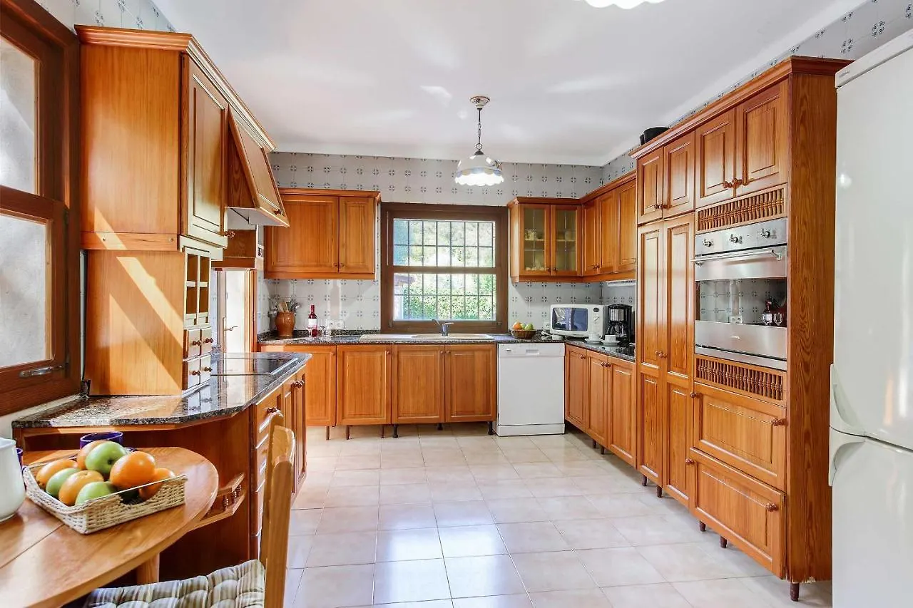 Villa Bonjour Pollença 0*,  İspanya